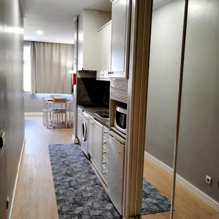 Apartment A 50 Metros Da Com Piscina E Estacionamento