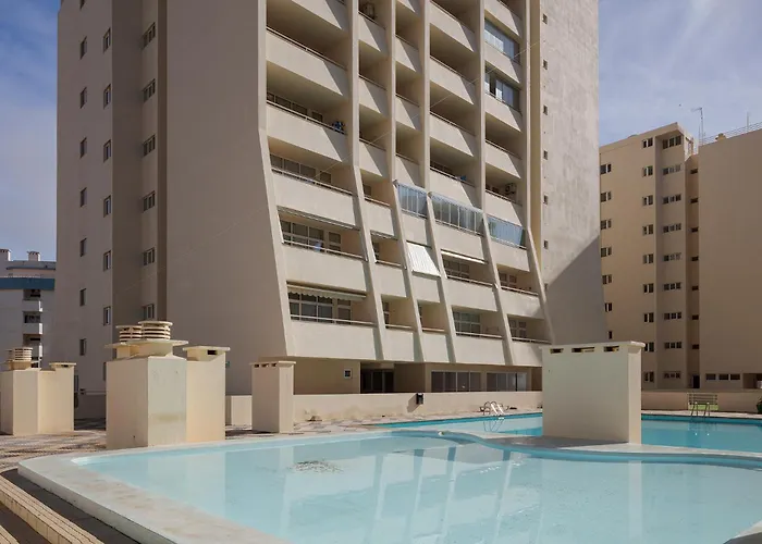 Apartmán A 50 Metros Da Com Piscina E Estacionamento Portimão