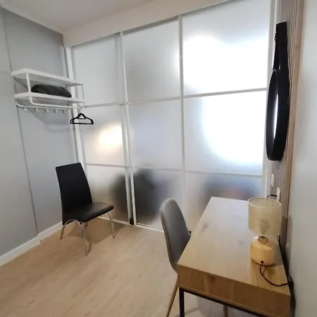 A 50 Metros Da Com Piscina E Estacionamento Appartement